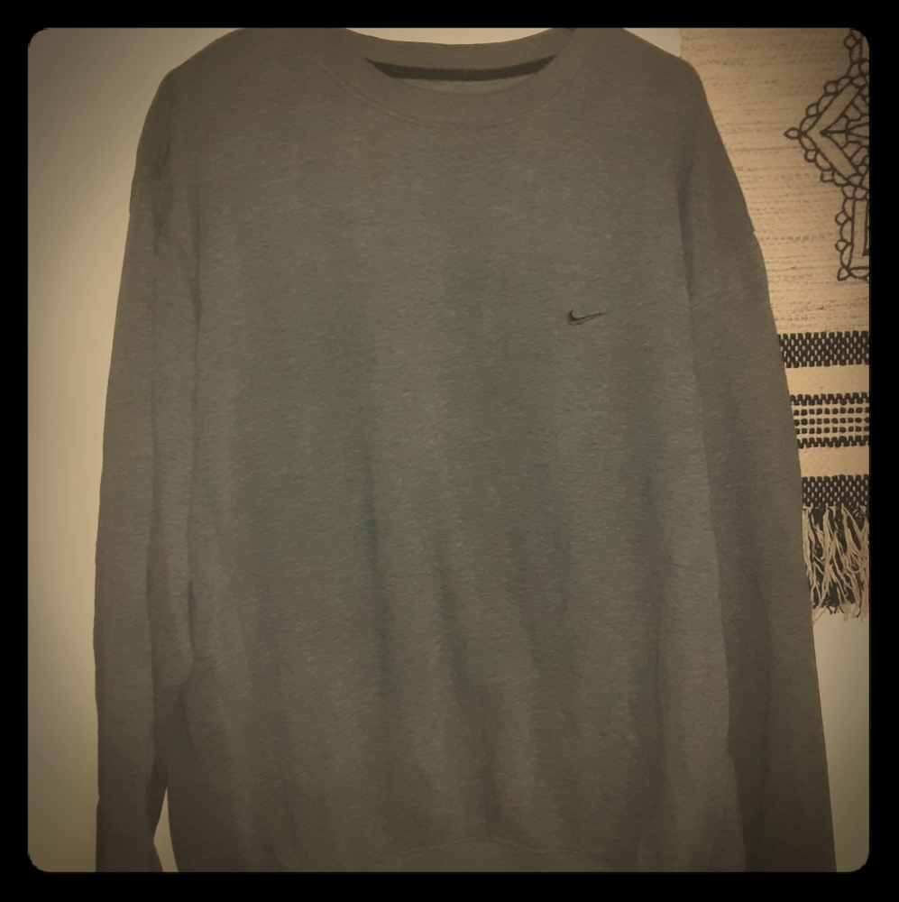 Nike Sweatshirt!